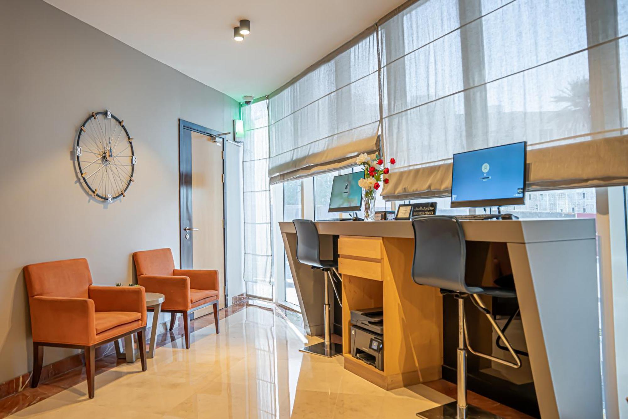Kingsgate Hotel Doha By Millennium Hotels Exterior photo